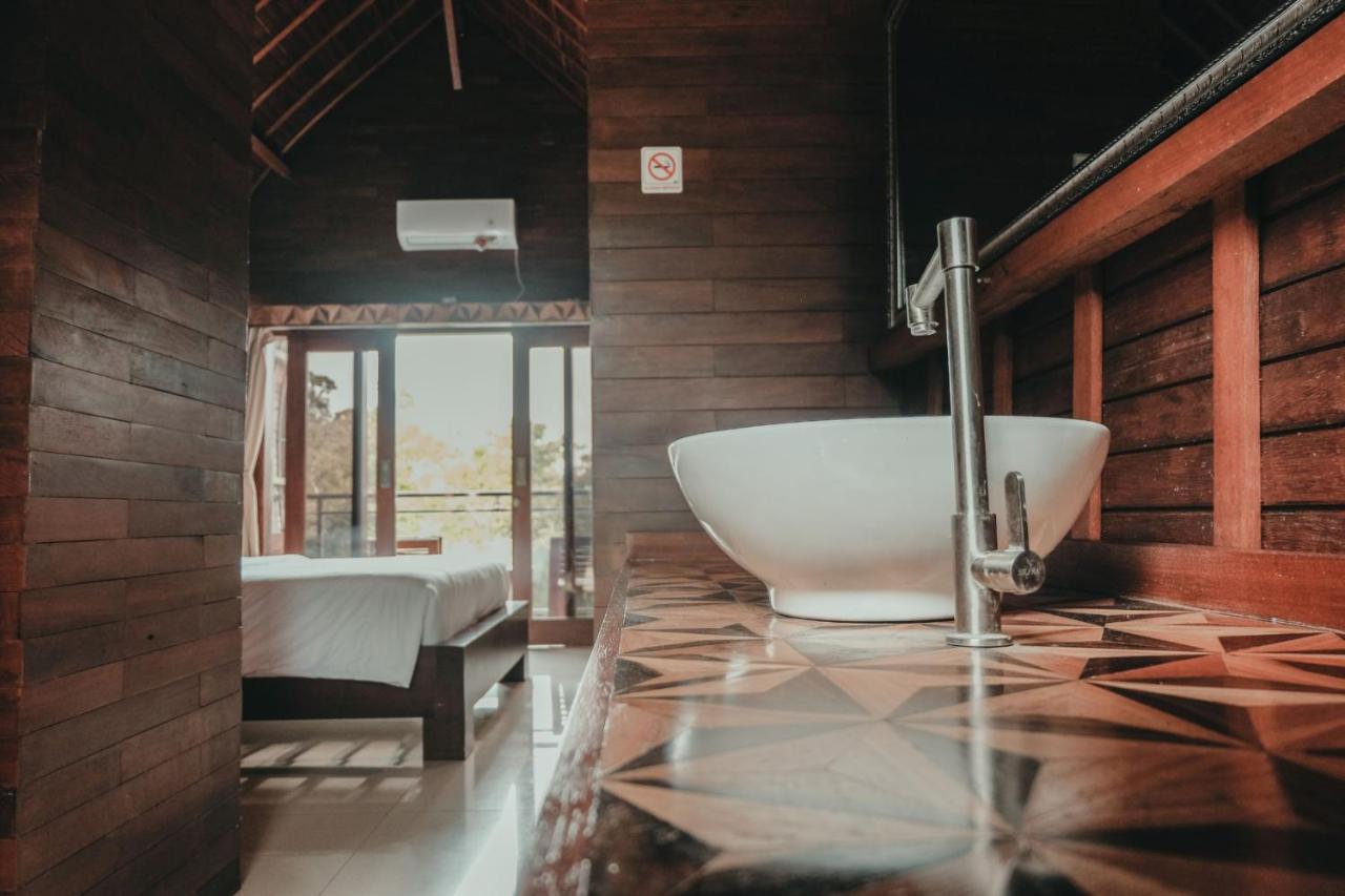 Sekar Arum Riverside Resort In Canggu Tanah Lot  Luaran gambar