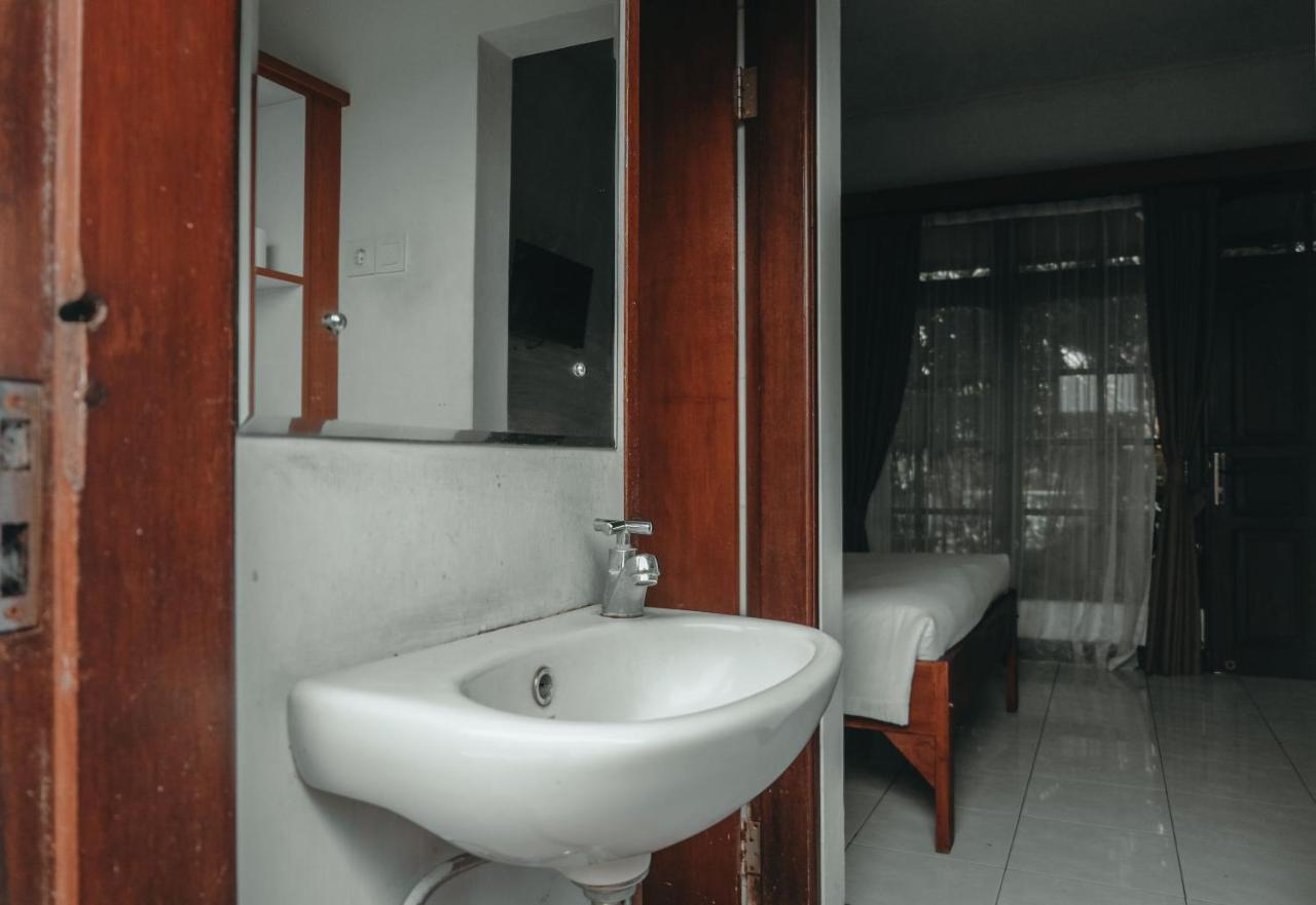 Sekar Arum Riverside Resort In Canggu Tanah Lot  Luaran gambar