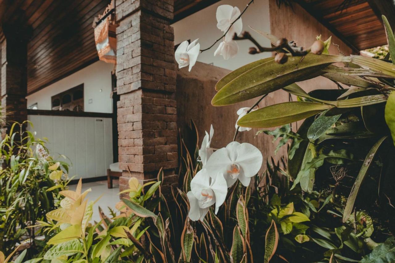 Sekar Arum Riverside Resort In Canggu Tanah Lot  Luaran gambar