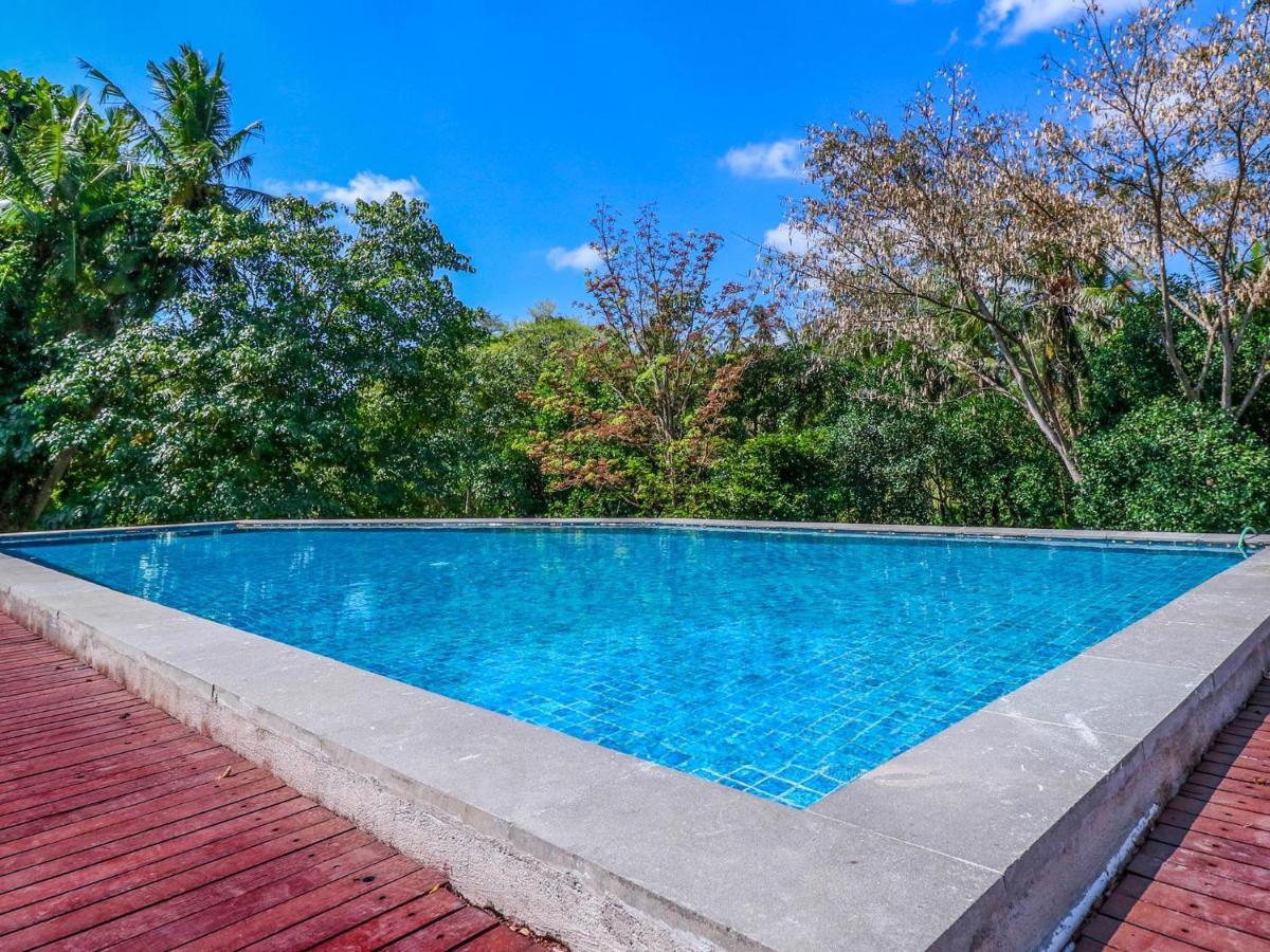 Sekar Arum Riverside Resort In Canggu Tanah Lot  Luaran gambar