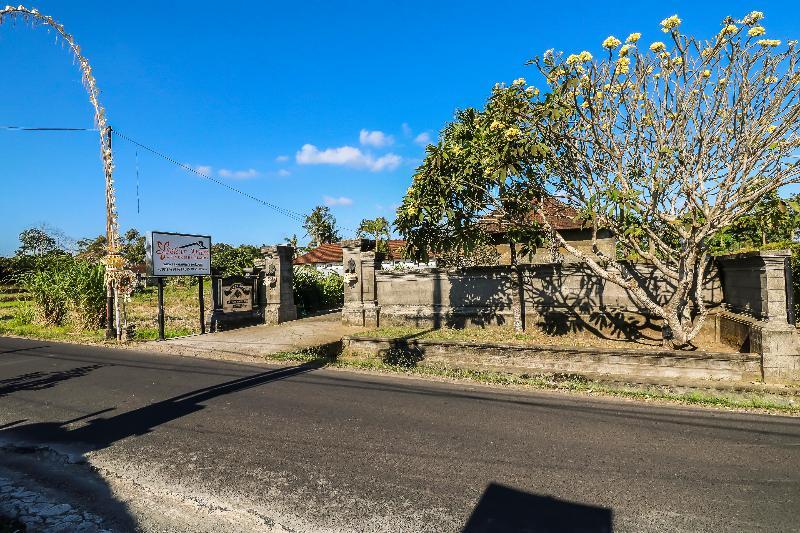 Sekar Arum Riverside Resort In Canggu Tanah Lot  Luaran gambar